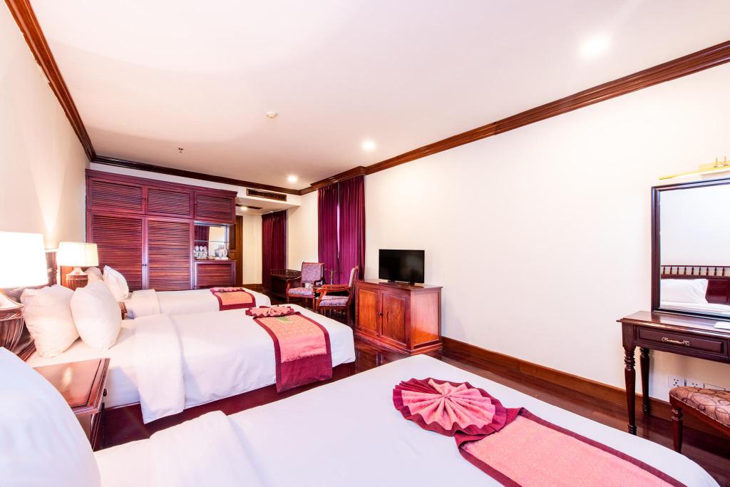deluxe triple room 6, Tripleson Travels and Tours, Cambodia travel